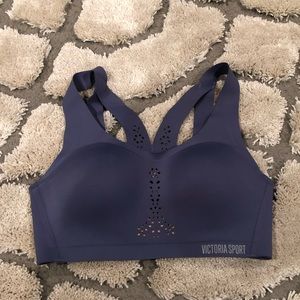 Victoria’s Secret Angel Max Sports Bra 32C